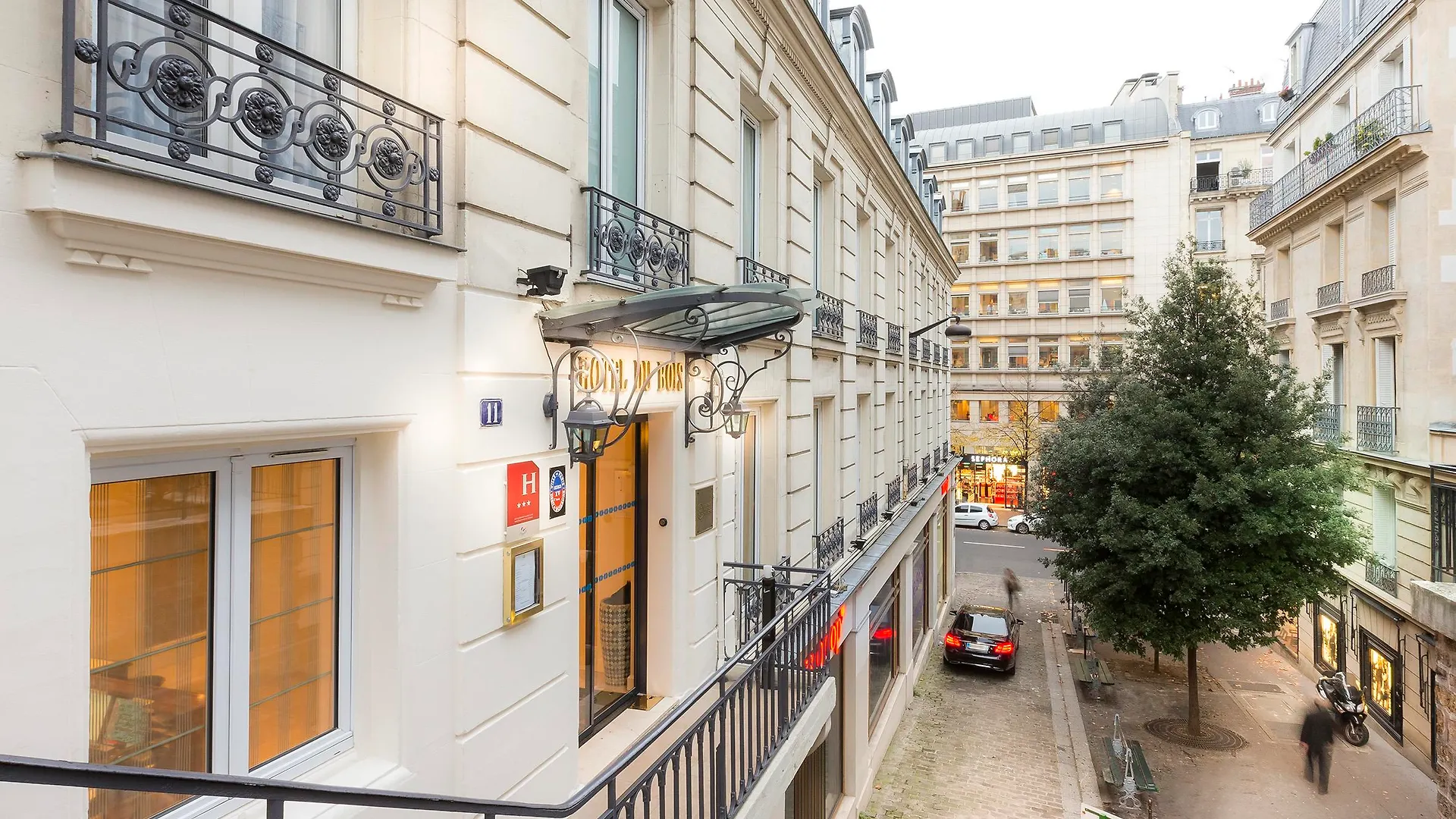 Du Bois Champs-elysees Hotel