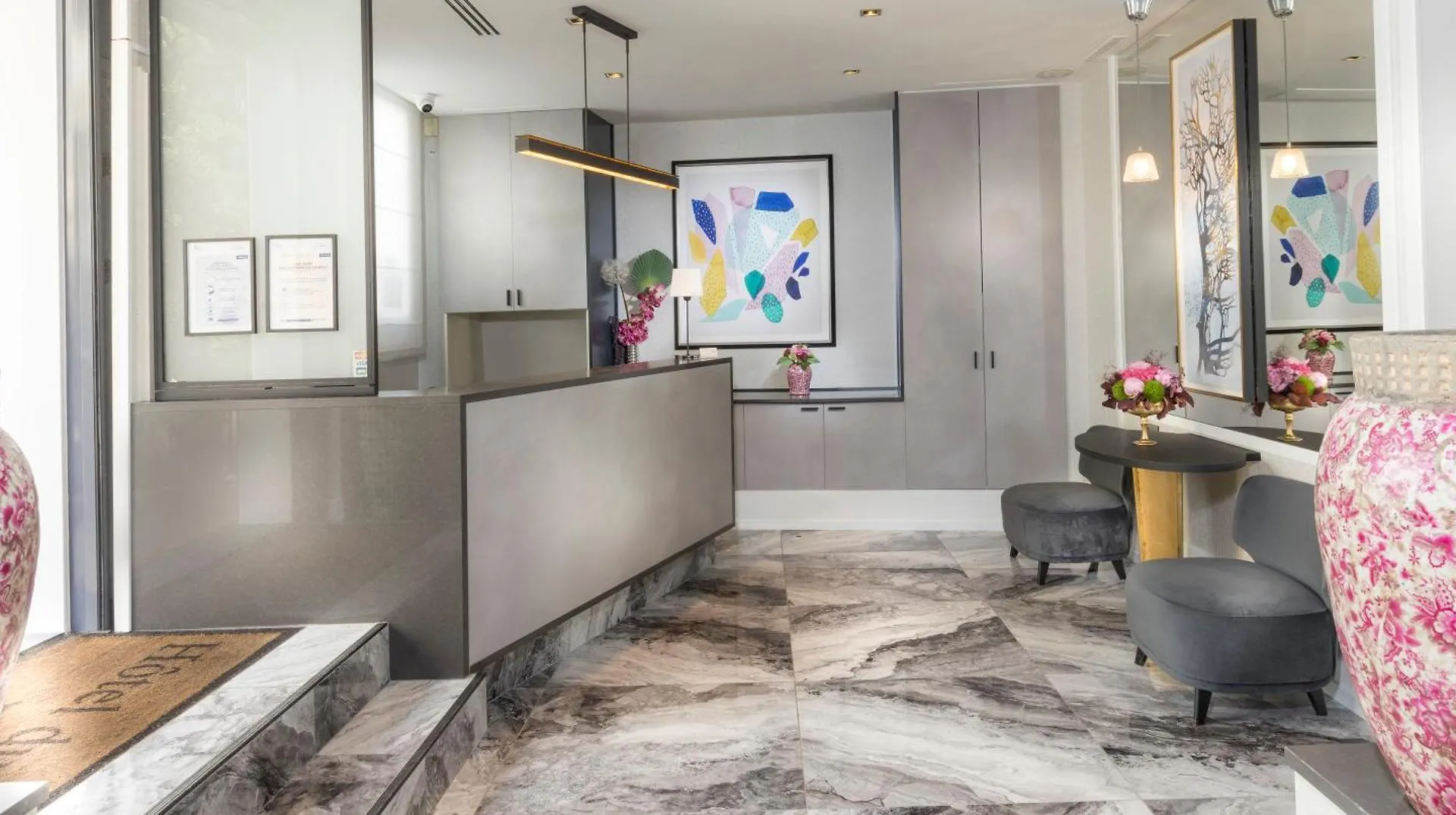 Du Bois Champs-elysees Hotel 3*